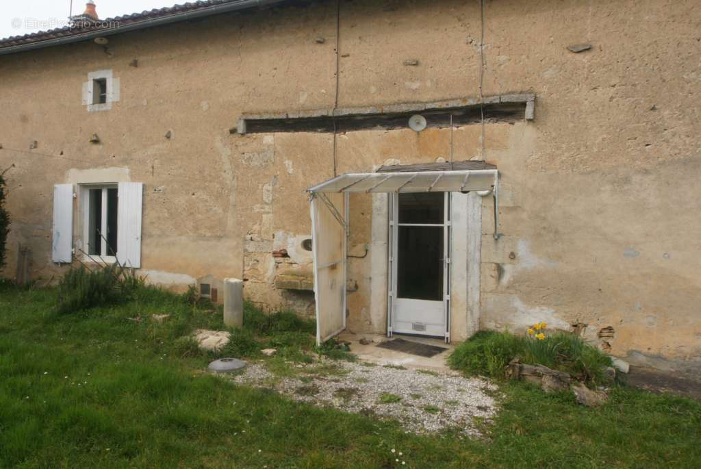 Immeuble de rapport 125m² à les adjots - photo 8