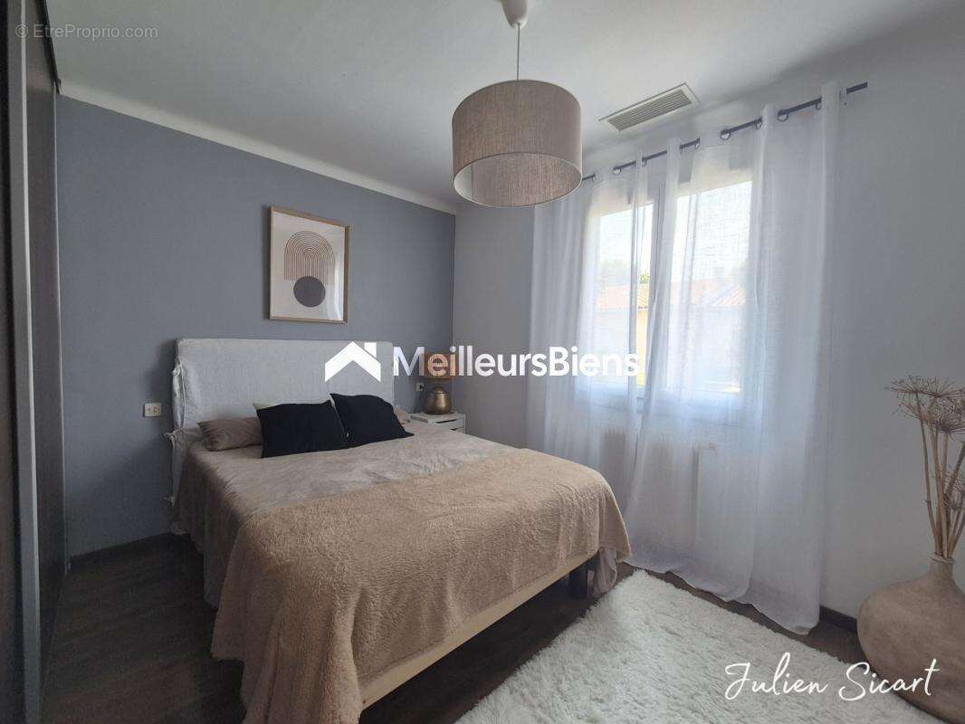 Maison 5 pièces de 119 m² à Perpignan, 4 chambres et terrain 180 m² - photo 9
