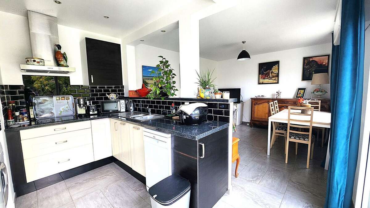 Maison à MAISONS-ALFORT