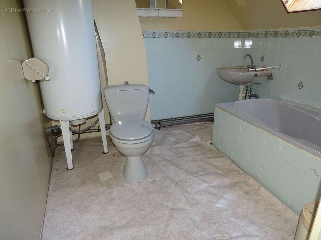 Maison à MAREUIL-SUR-ARNON