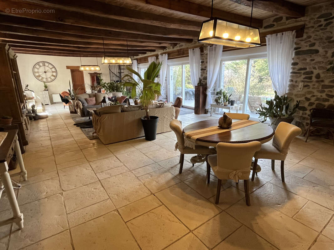 Maison à GRAISSAC