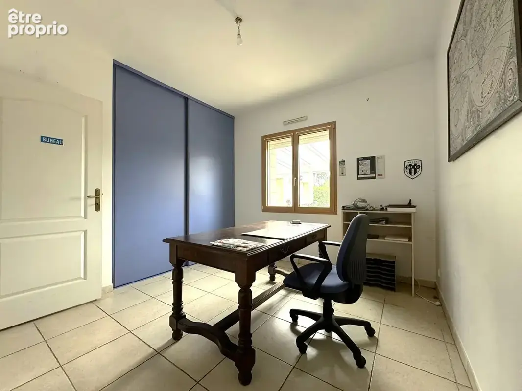 Maison familiale à Saint-Jean-De-Linières _192.4 m2 _ - photo 8