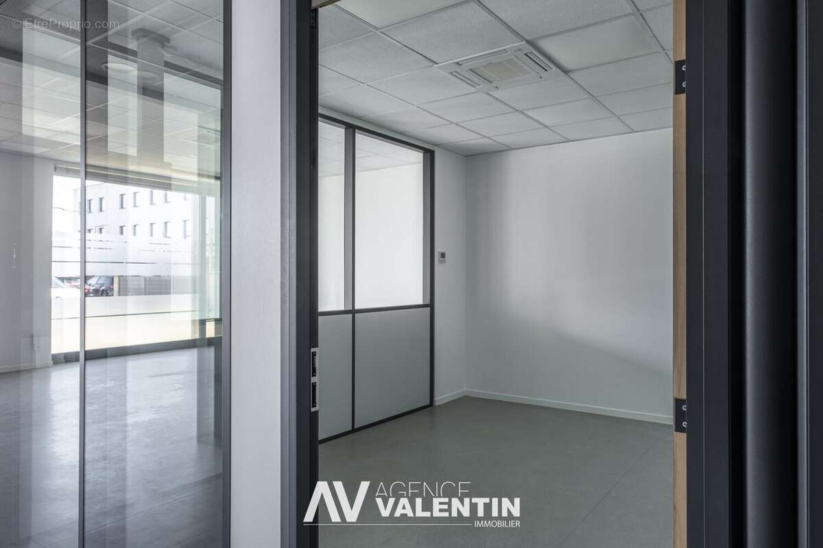 Commerce à ARS-LAQUENEXY