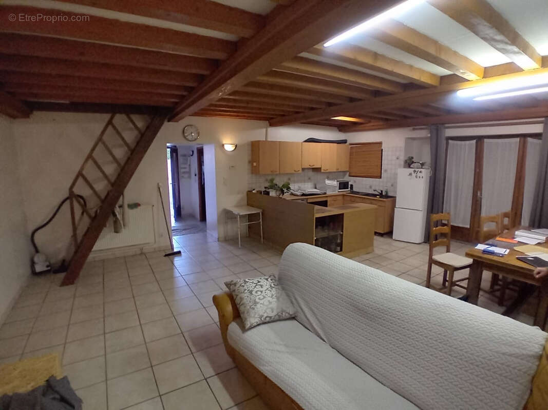 Maison à COLOMBIER-SAUGNIEU