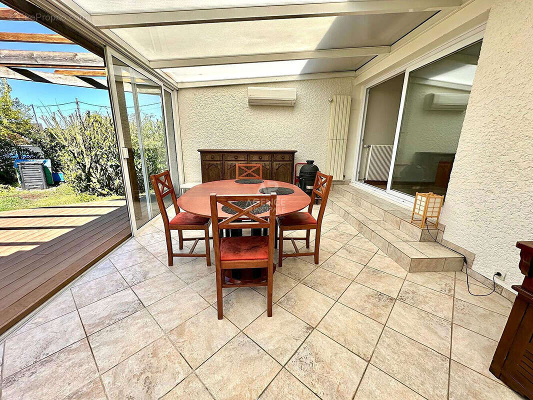 Maison Chapet 7 pièce(s) 138.84 m2 - photo 6