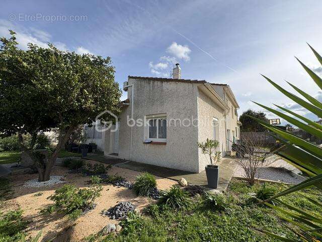 Maison à LE SOLER