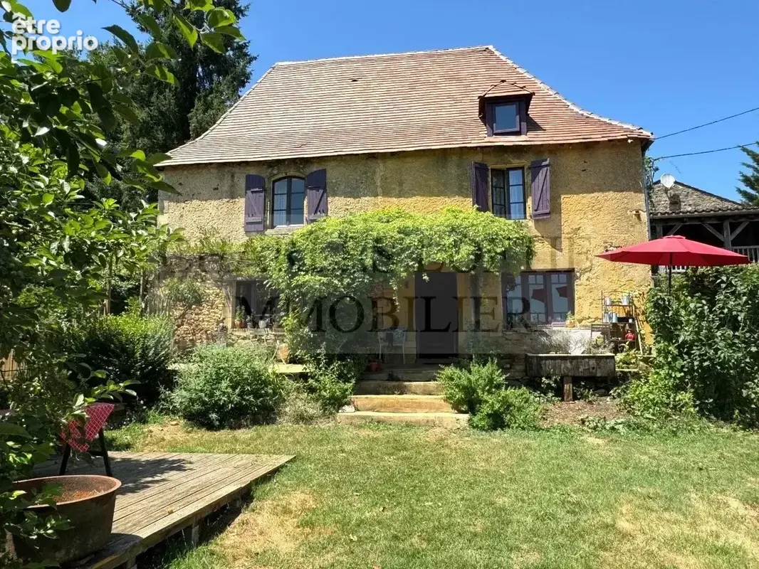 Ferme restaurée sur 1,4 ha de terrain - photo 2