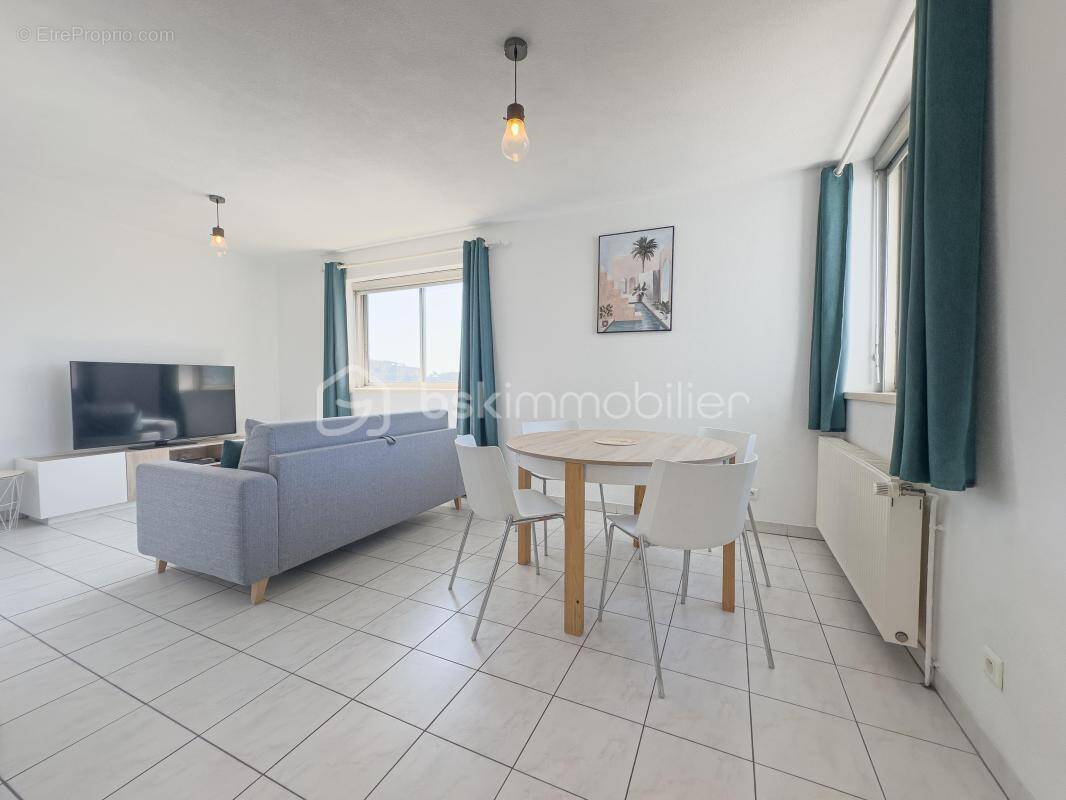 T2 de 42 m² – Bourran – 4e étage avec ascenseur - photo 1