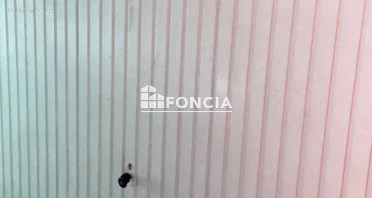 Parking à MARSEILLE-14E