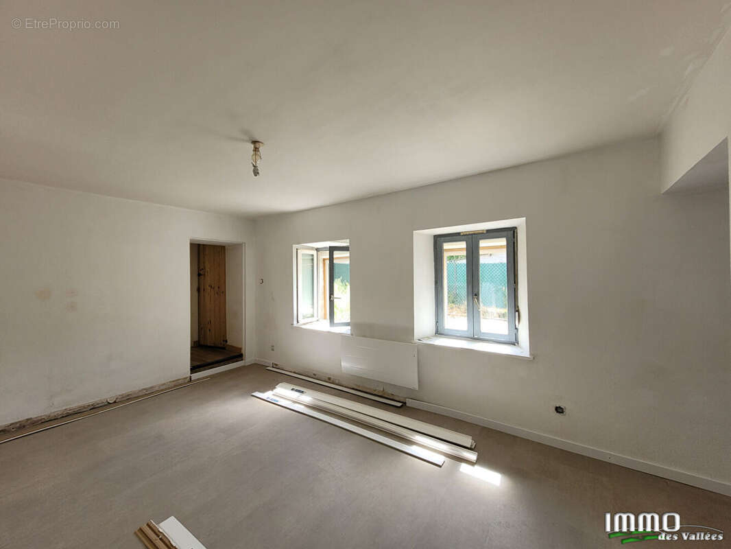 Immeuble - 4 Logements - photo 6