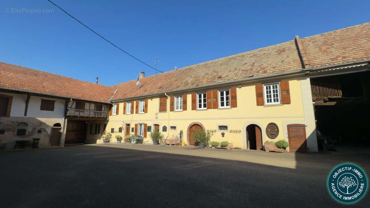 Exceptionnel corps de ferme  batisse de 350 m2  47 ares - photo 25