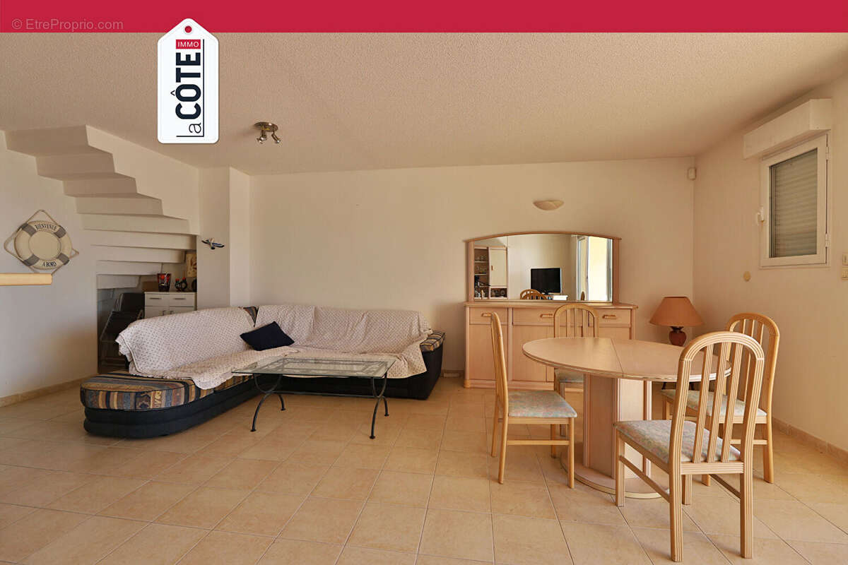 Appartement à CARRY-LE-ROUET