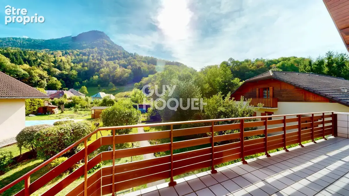 Maison Faverges (Favergettes) - Grand jardin  - Deux garages - photo 3