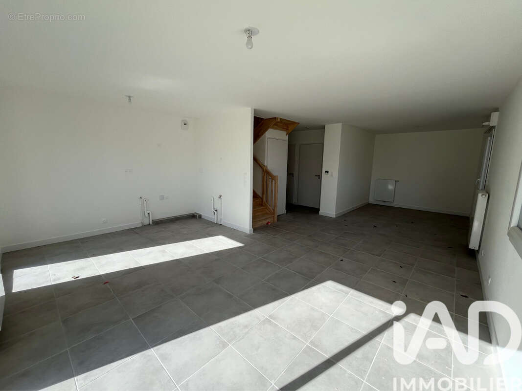 Photo 6 - Maison à MONTAIGU