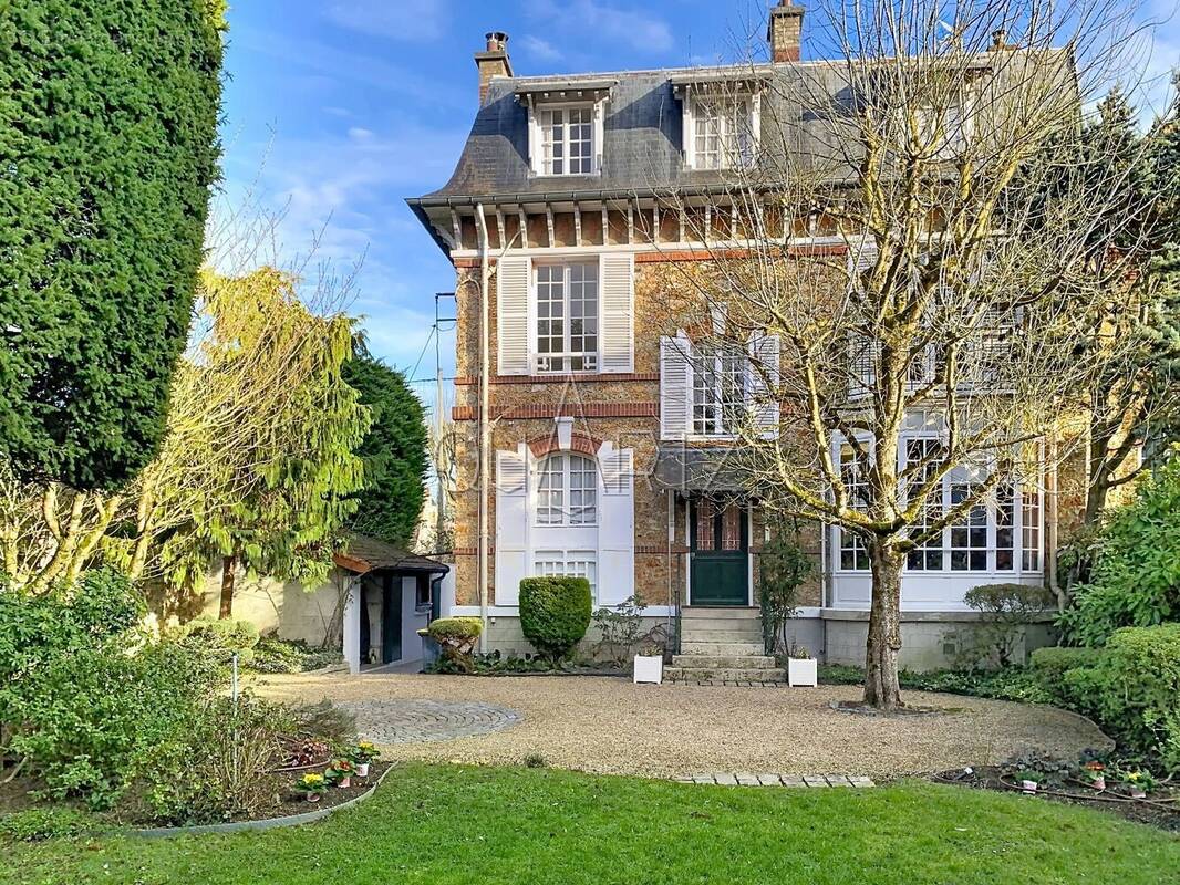 Maison à LE CHESNAY