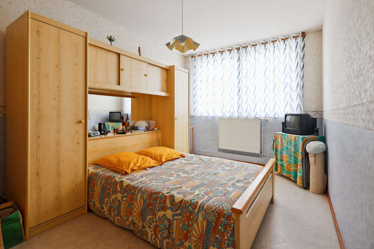 Appartement 100 m² à Besancon  - photo 9