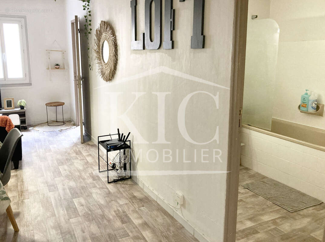 Appartement à CARCASSONNE