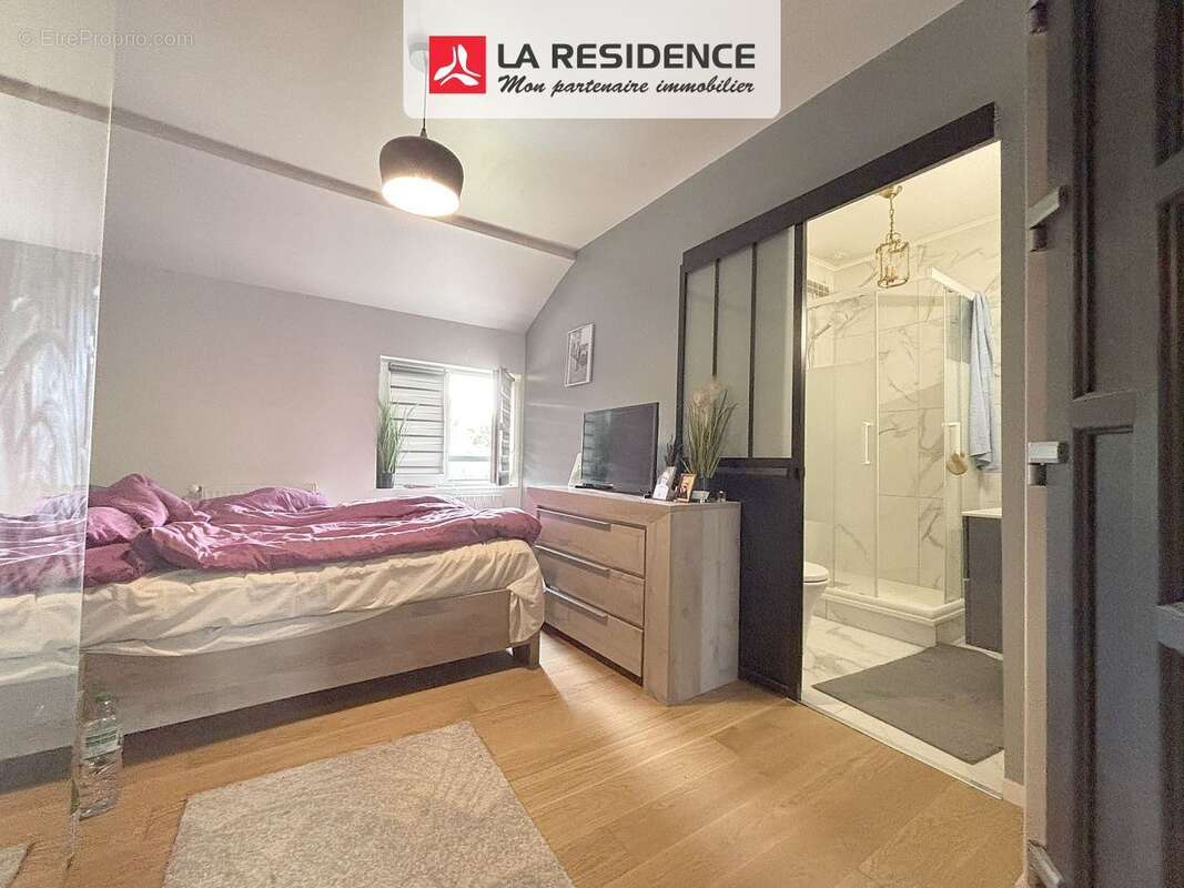 Maison à GOMMECOURT