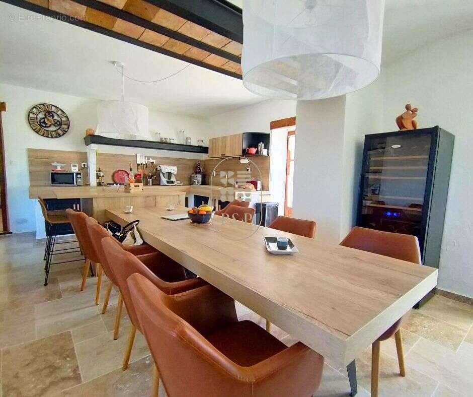 Maison à SAINT-AMBROIX