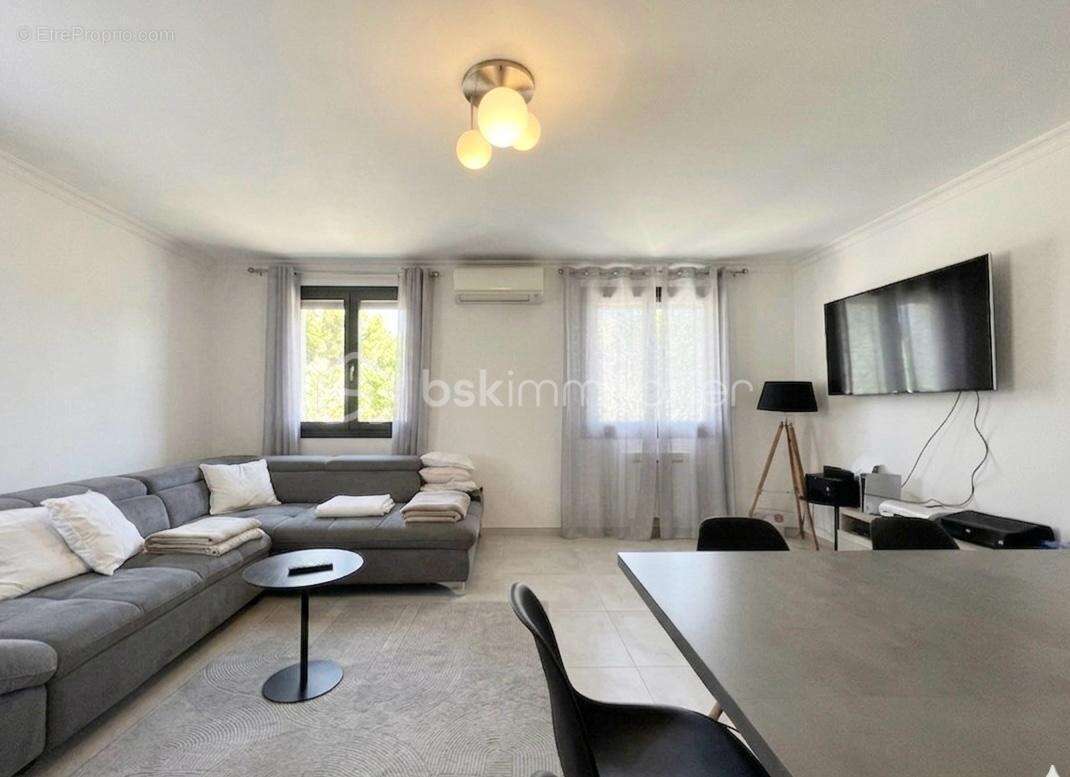 Maison à SERIGNAN