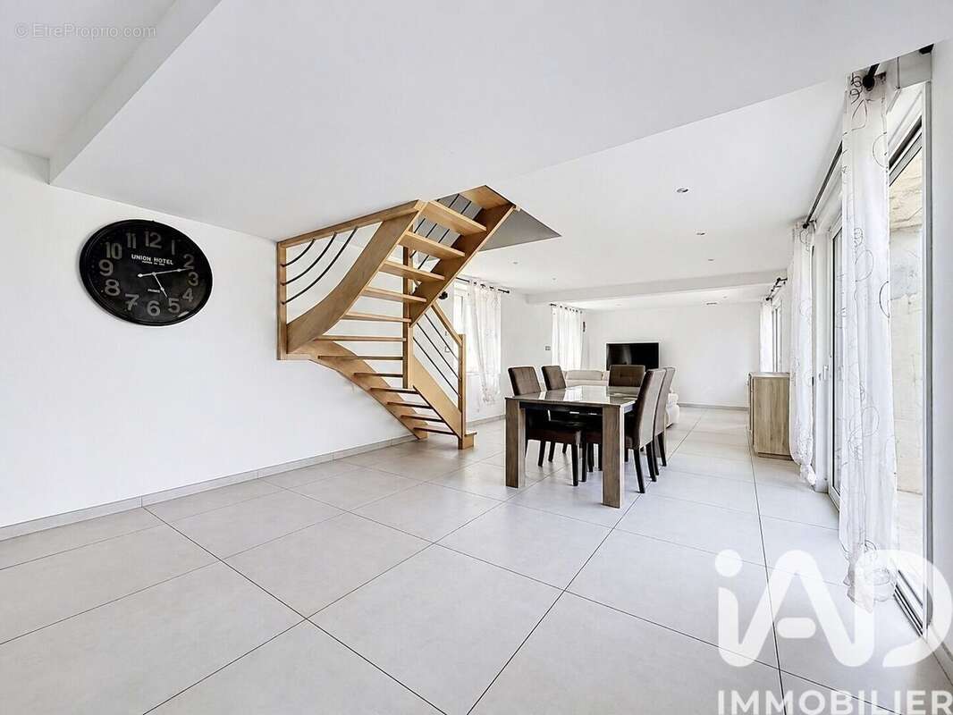 Photo 7 - Maison à MESLAY-LE-GRENET