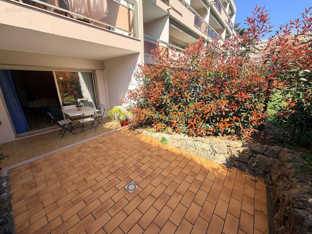 Appartement à LE CANNET