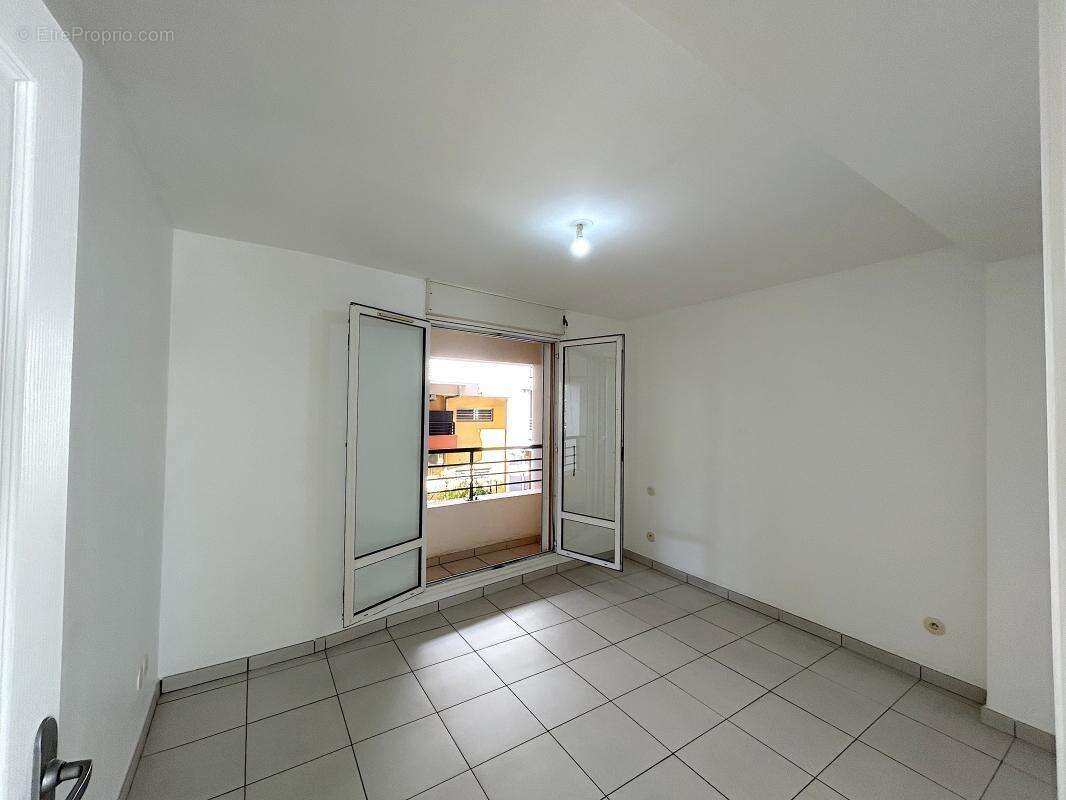 A acheter grand t3 la possession - photo 9