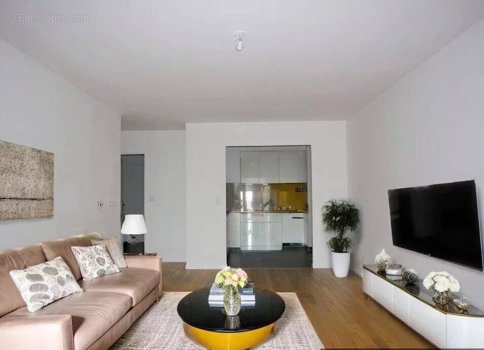 Appartement à MAISONS-LAFFITTE