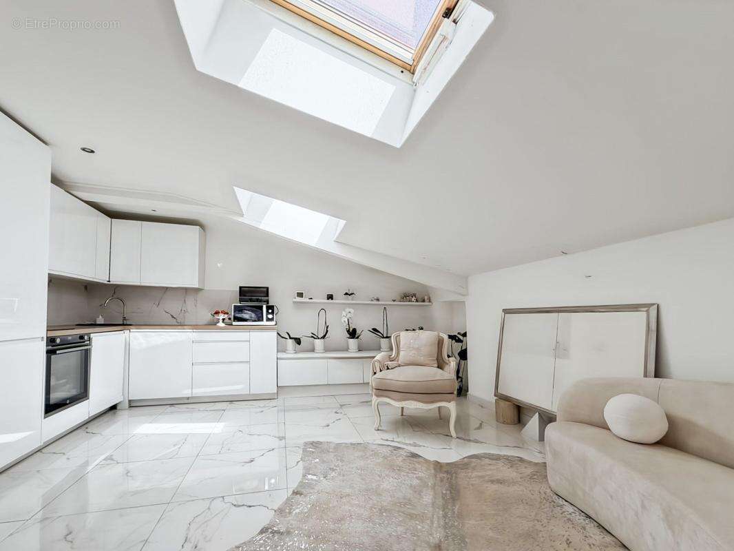 Appartement à NICE