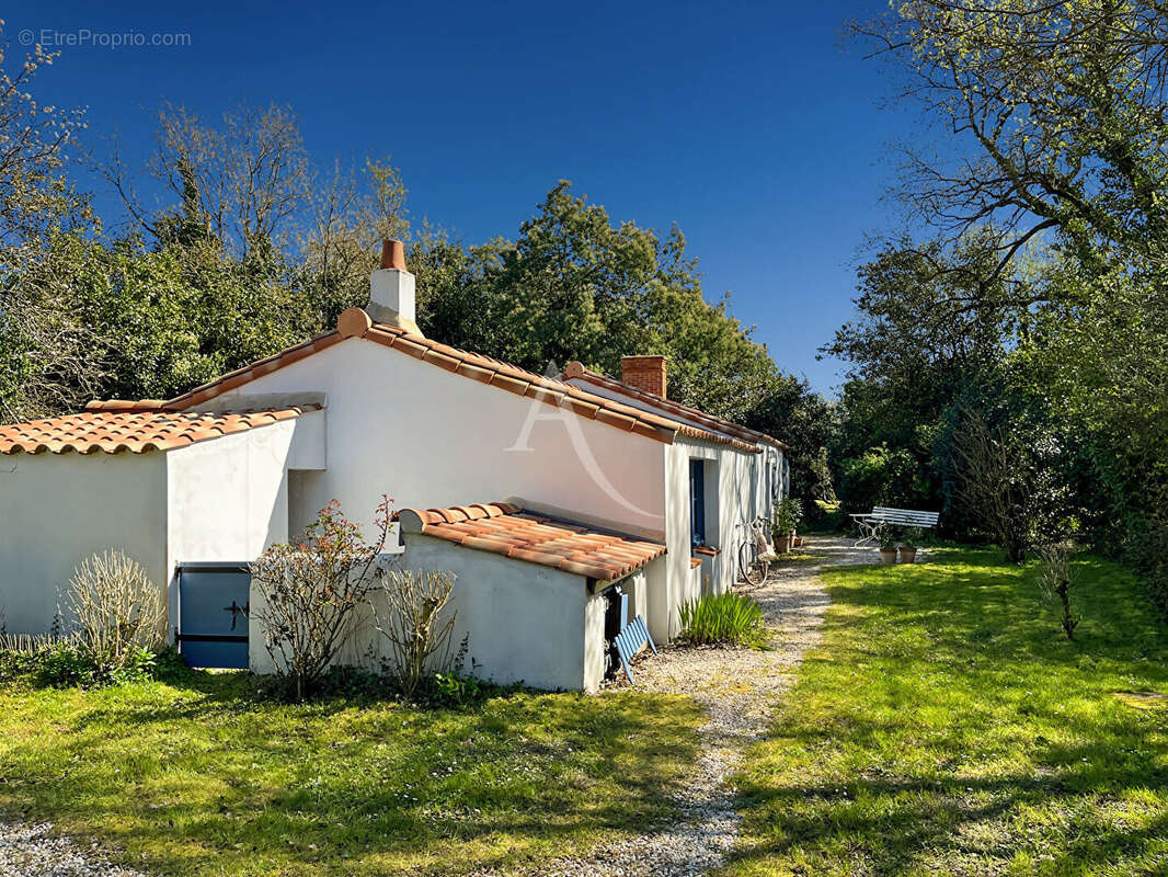 Maison à SALLERTAINE