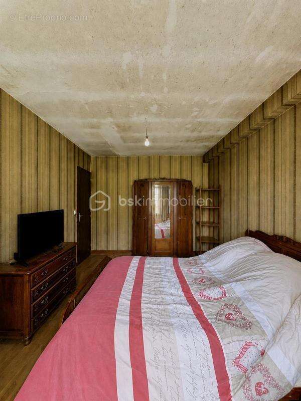 Maison de plain-pied située à Connantre - photo 10