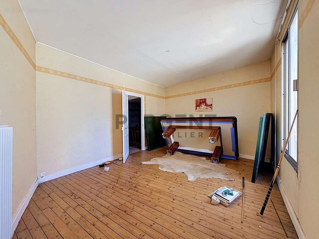 Maison 91 m² à Charleville-Mezieres  - photo 8