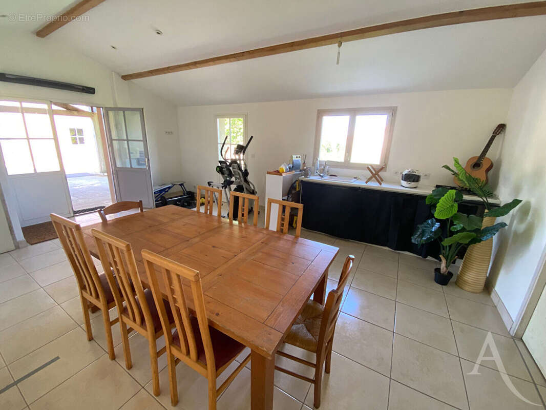 Maison à TREIZE-SEPTIERS