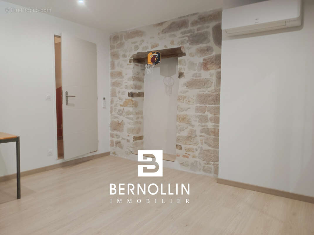 Maison à PRESSIAT
