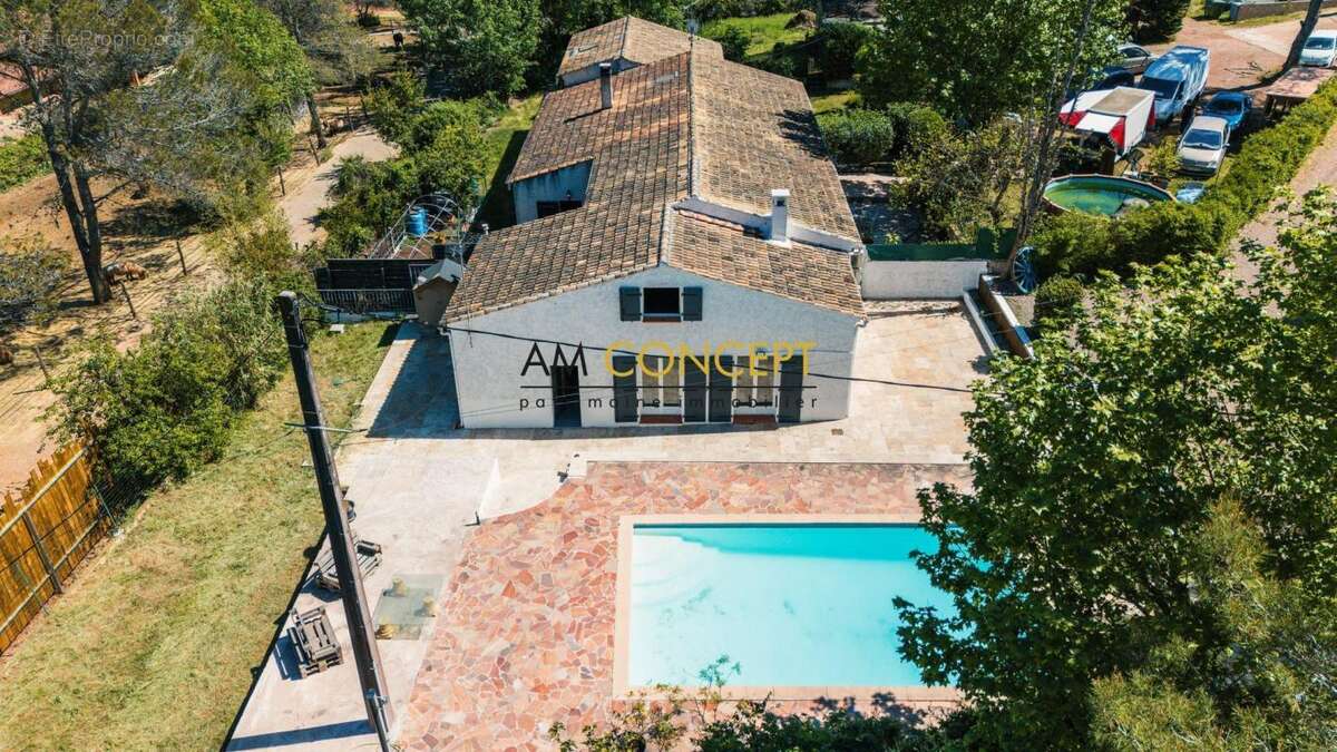 Maison à FREJUS