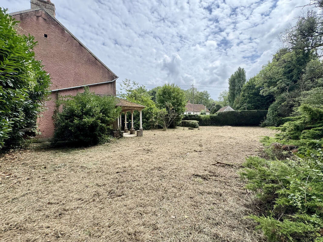 Maison à COULOMMIERS