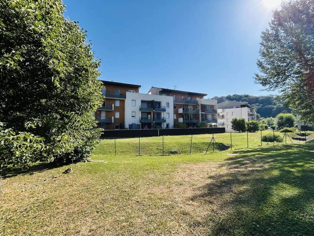 Appartement à VARCES-ALLIERES-ET-RISSET