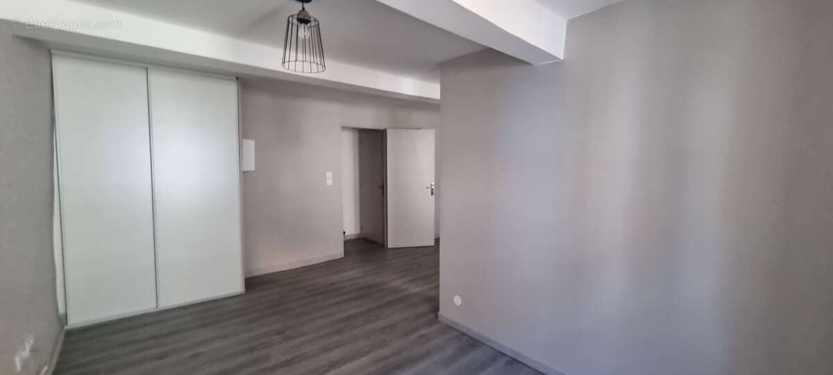 Appartement à PRIVAS