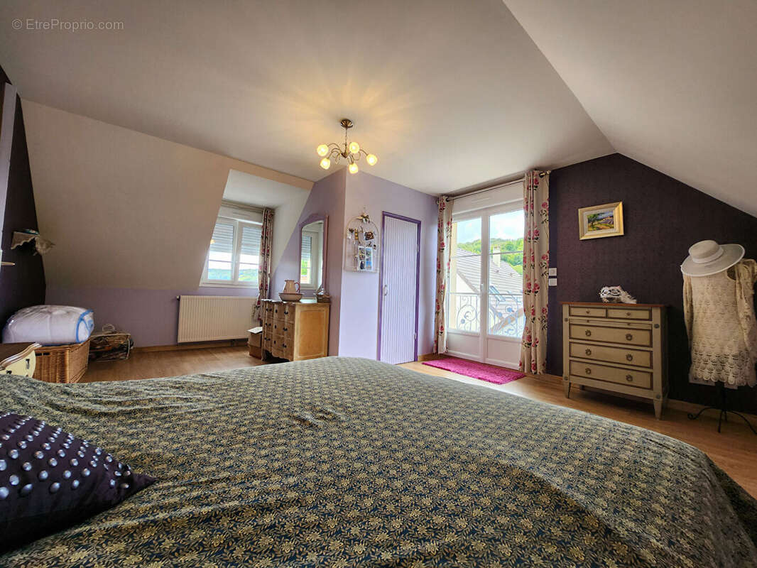 Maison à AMBLAINVILLE