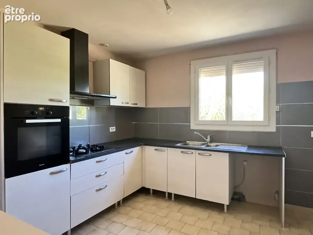 Villa Pain-Pied, T5, Garage - photo 6