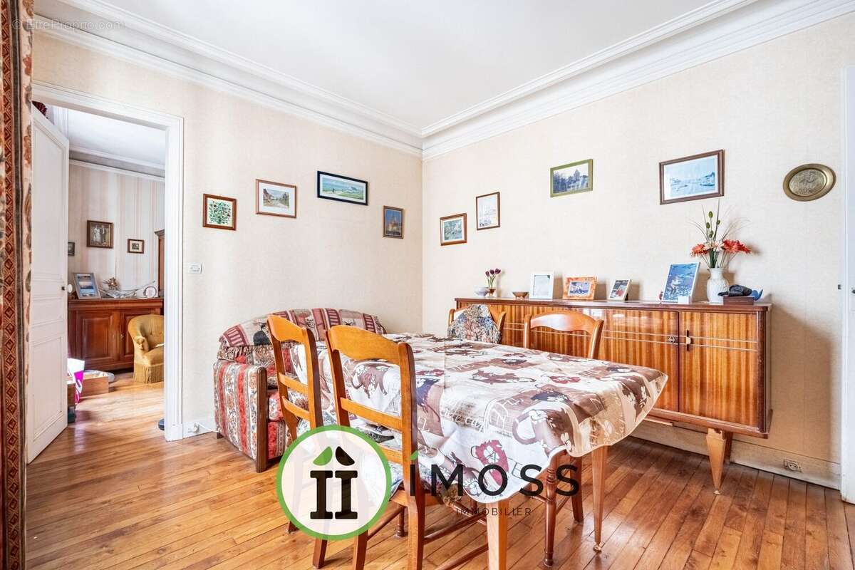 Appartement à PARIS-18E