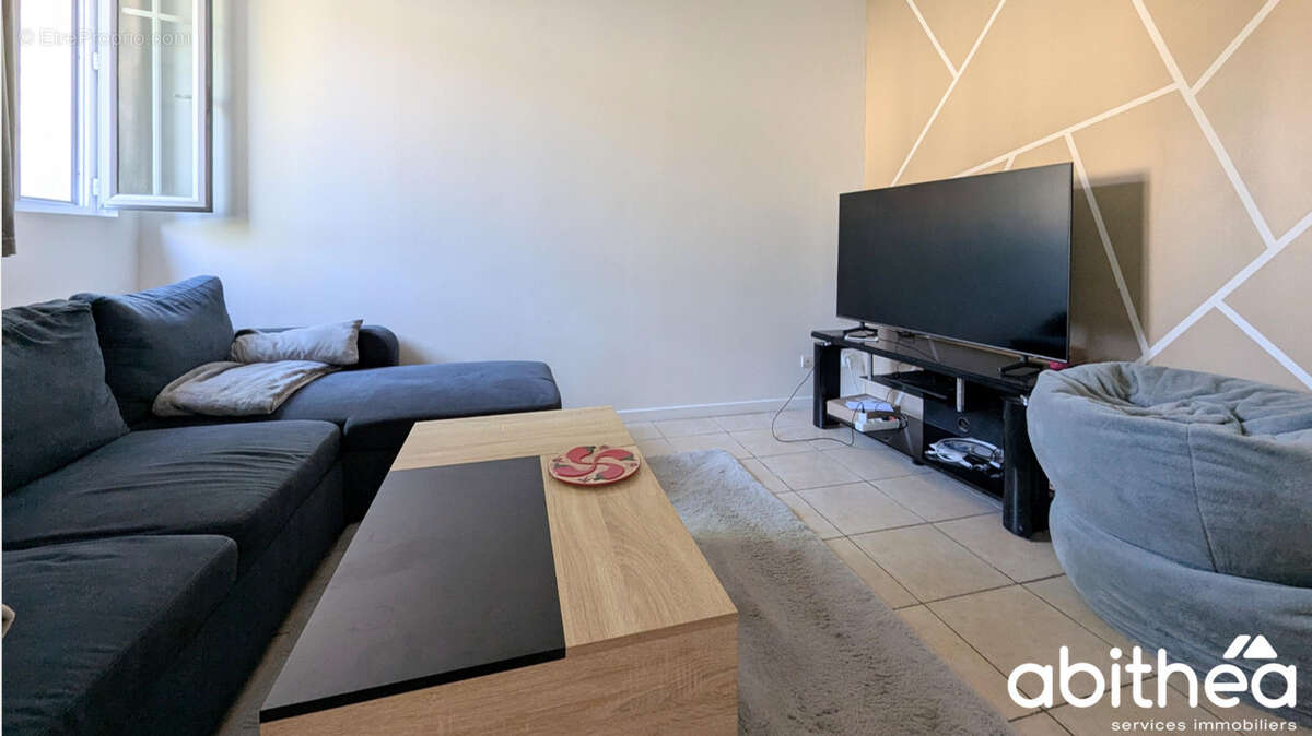 Maison à LES BILLAUX