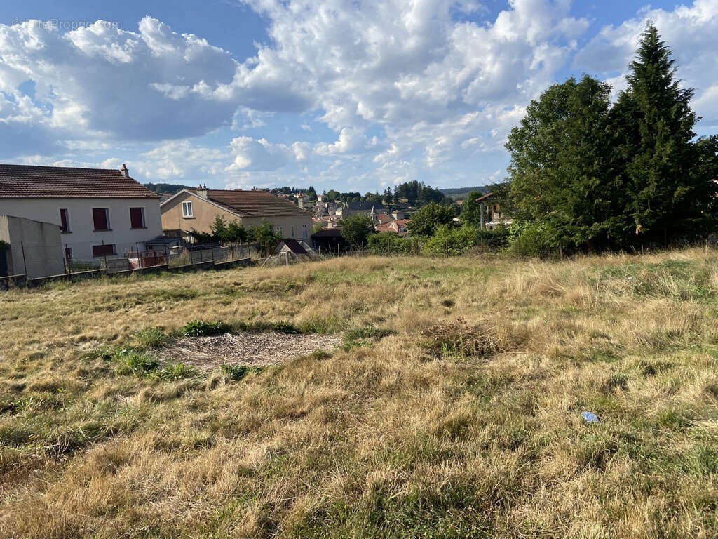 Terrain à LANGOGNE