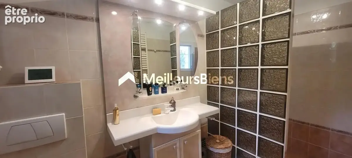 Pont-Saint-Esprit maison en pierre, dont 3 suites parentales et piscine 10x4 dans quartier résidentiel sur 1356 m² de terrain cl - photo 14