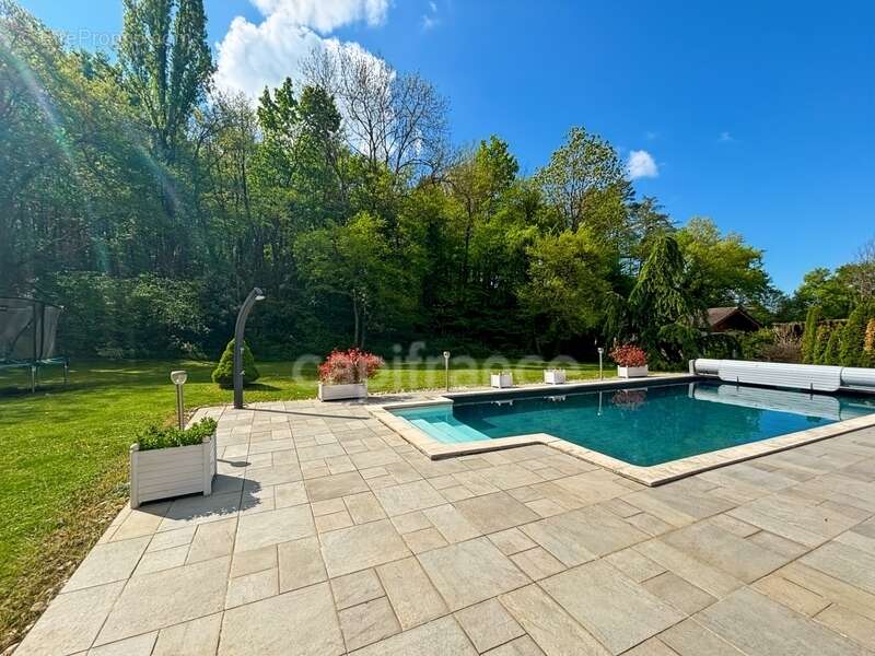 Maison à VEIGY-FONCENEX