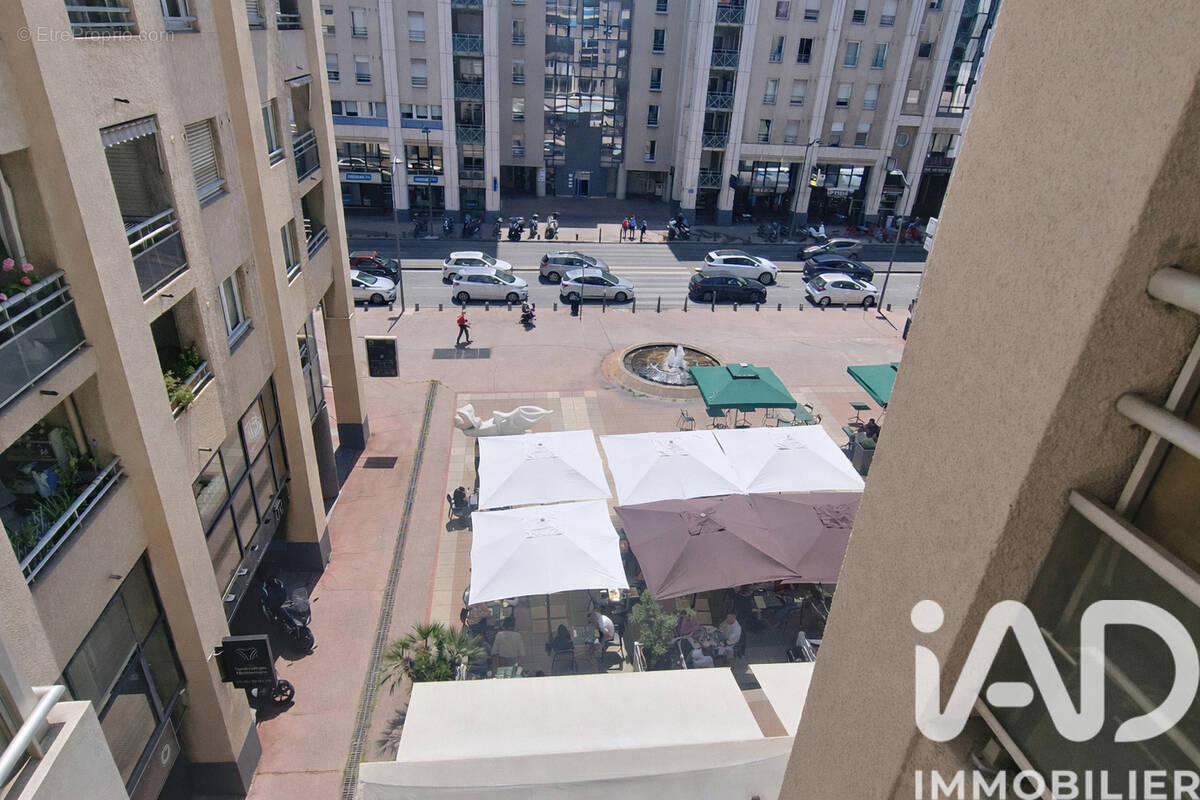 Photo 1 - Appartement à MARSEILLE-8E