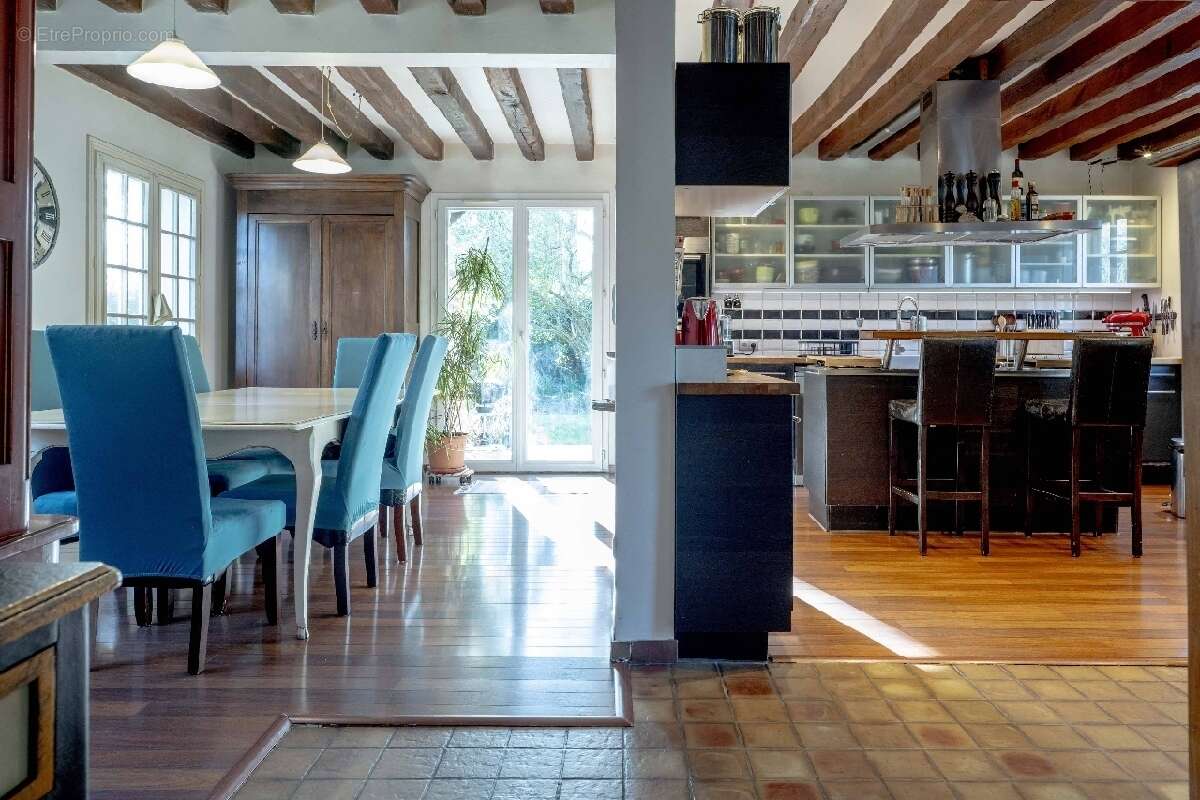 Maison à RONQUEROLLES