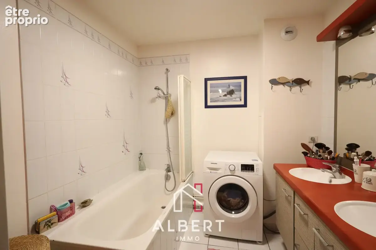 Angers Les Justices - Appartement type 5 de 110 M2 - 3 chambres, balcon et garage - photo 16