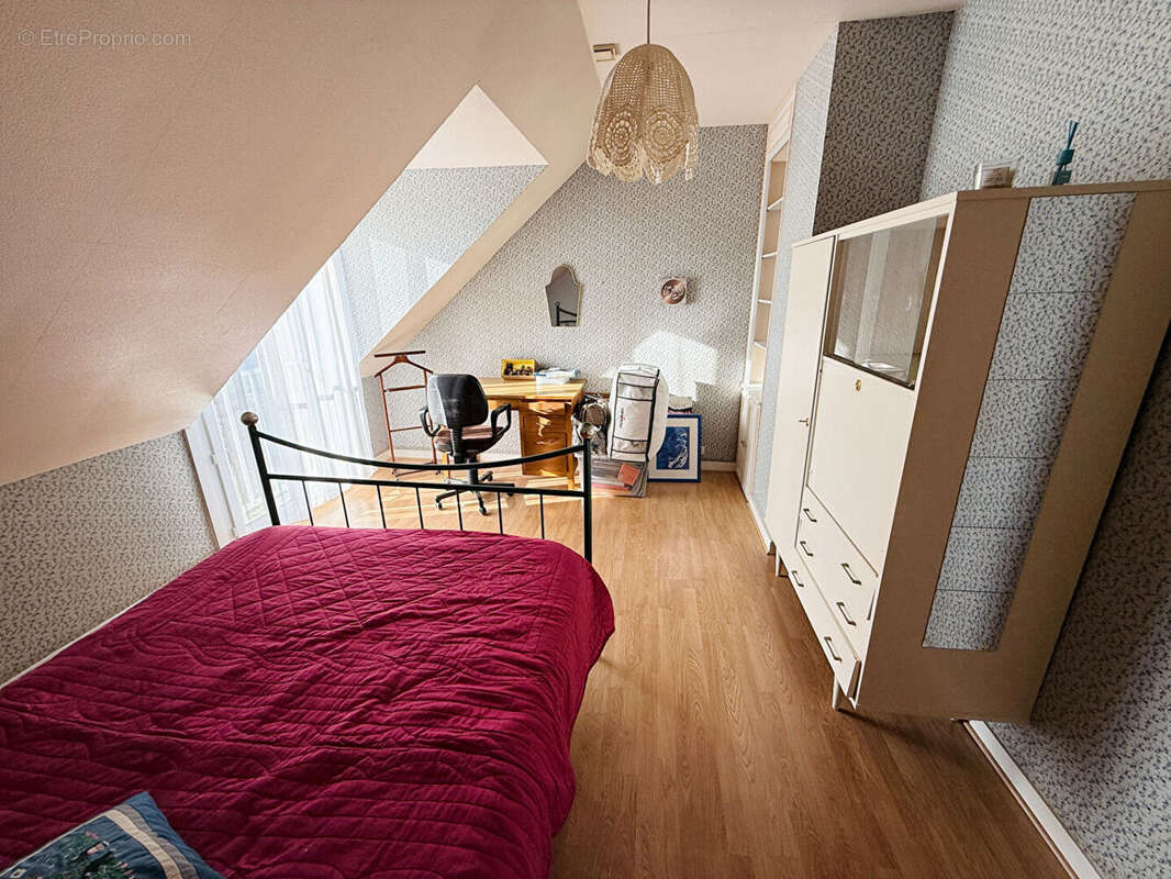 Maison à POCE-LES-BOIS