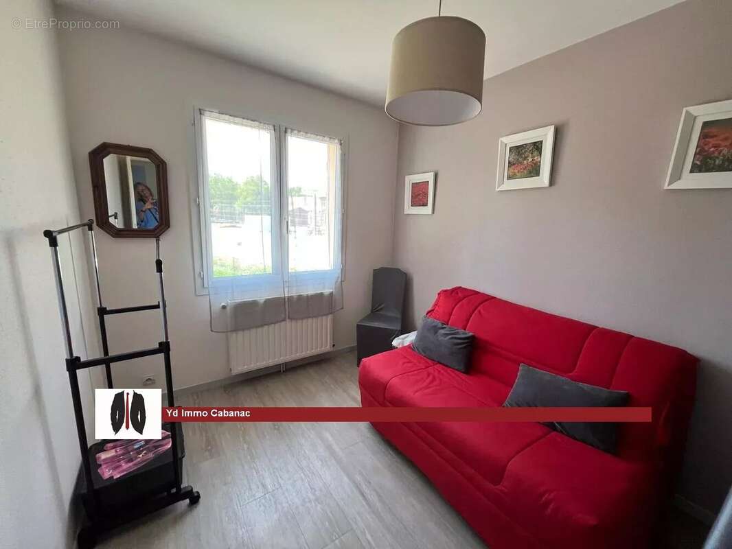 Maison trois chambres +un bureau avec beau terrain - photo 9